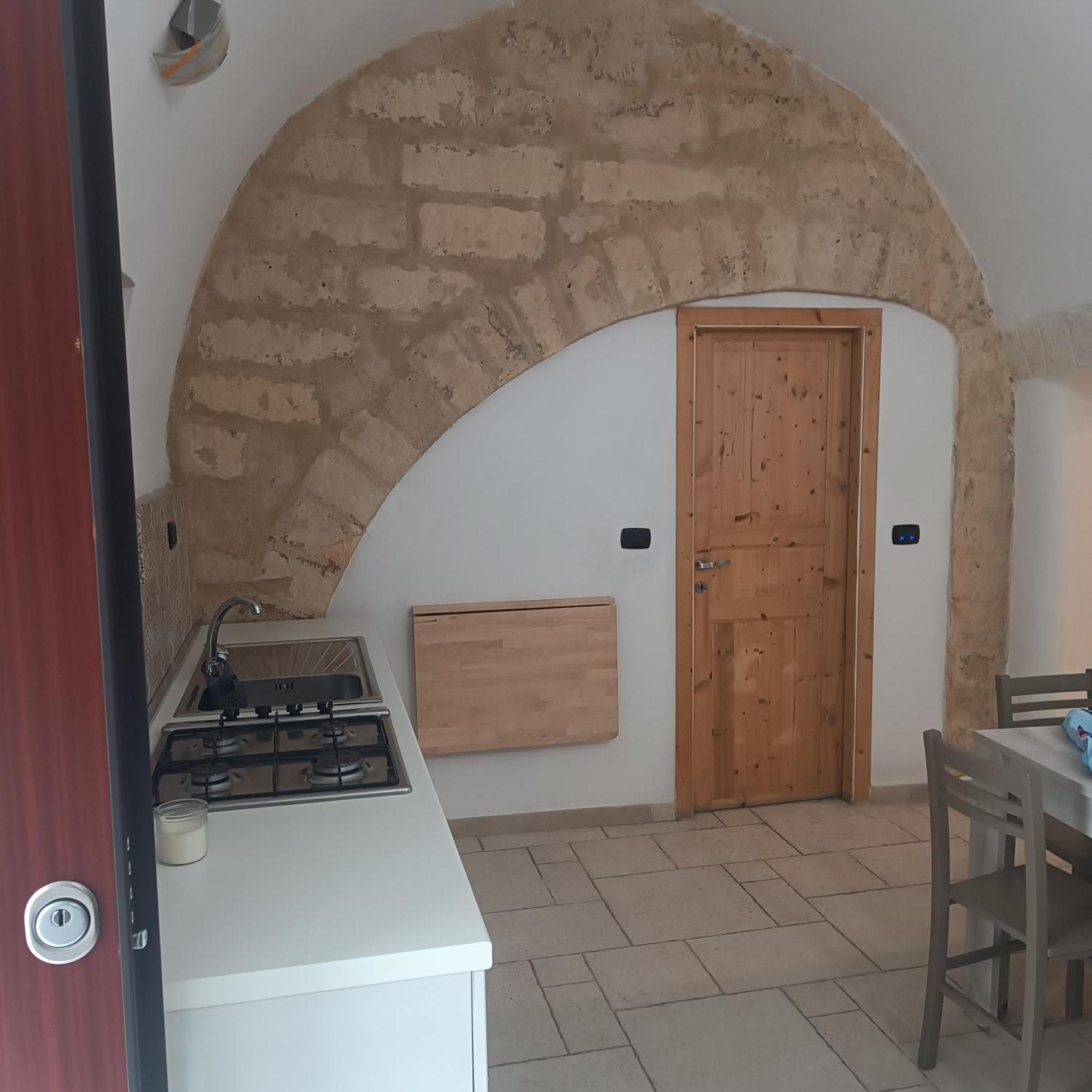 Dimora Acqua Di Sale Appartement Bari Buitenkant foto